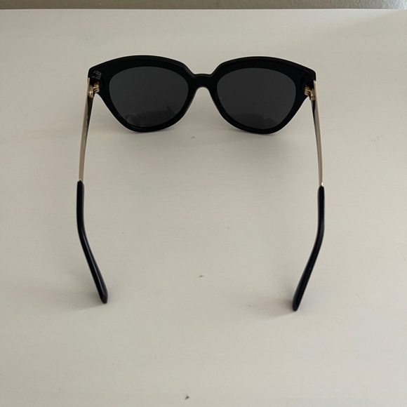 Michael Kors Sunglasses - Picture 7 of 7